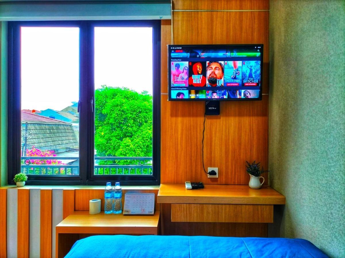 Cozy Residence Tomang Jakarta Exteriör bild